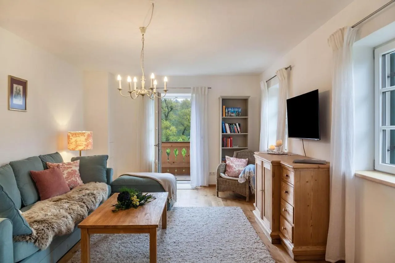 Lina Apartment Rottenbuch Germany