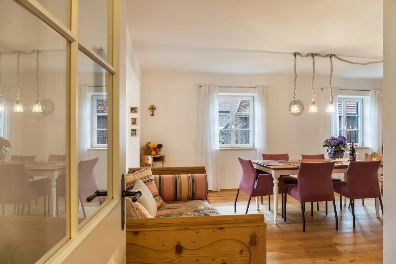 Lina Apartment Rottenbuch